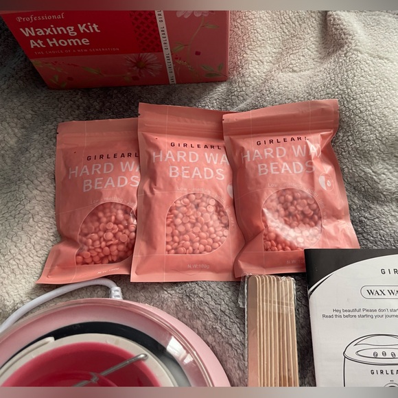 Waxing Kit GIRLEARLE Wax Warmer Hair Removal at Home with Beads - Picture 7 of 10